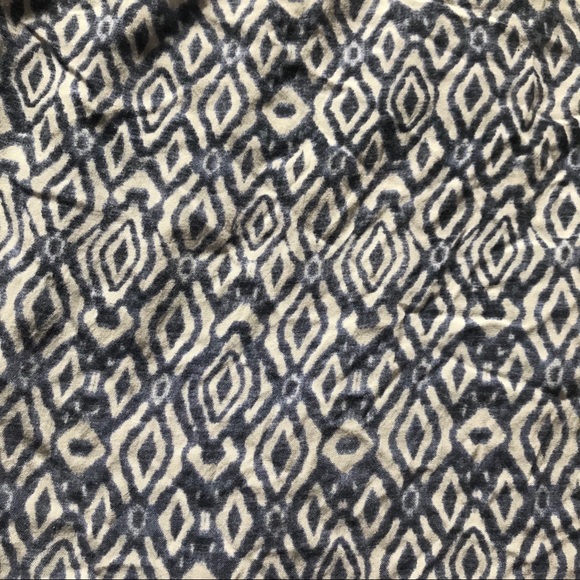 GRAND & GREENE: 3/4 sleeve top - Picture 4 of 4